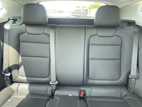 Used 2024 Chevrolet Trax ACTIV w/ Sunroof Package FWD image 22