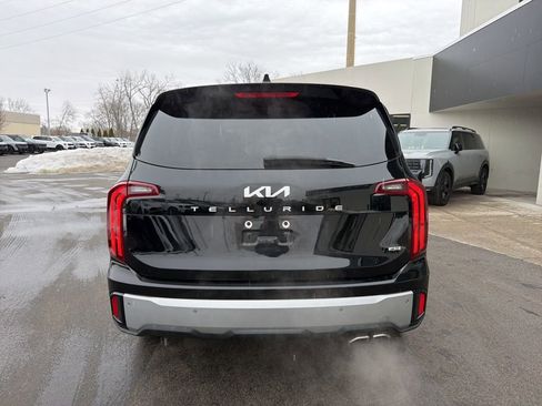 Certified 2024 Kia Telluride S w/ S Sunroof Package image 7