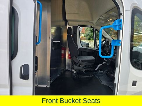 Used 2024 RAM ProMaster 3500 w/ Delivery Van Package image 39