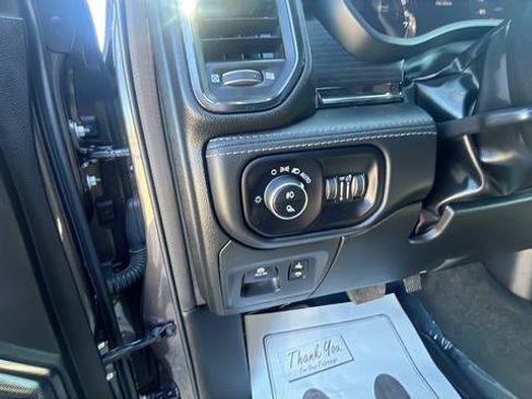 Used 2023 RAM 1500 Limited AWD/4WD image 12