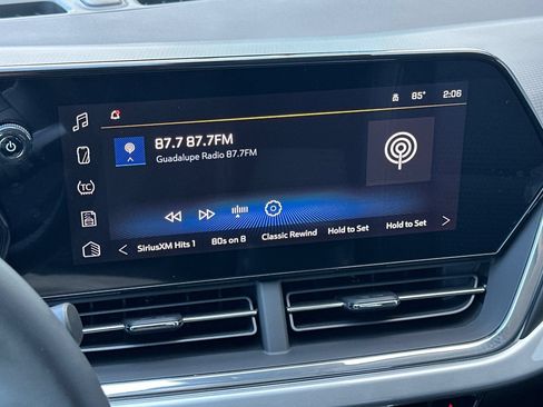 New 2026 Chevrolet Trax LT w/ LT Convenience Package FWD image 18