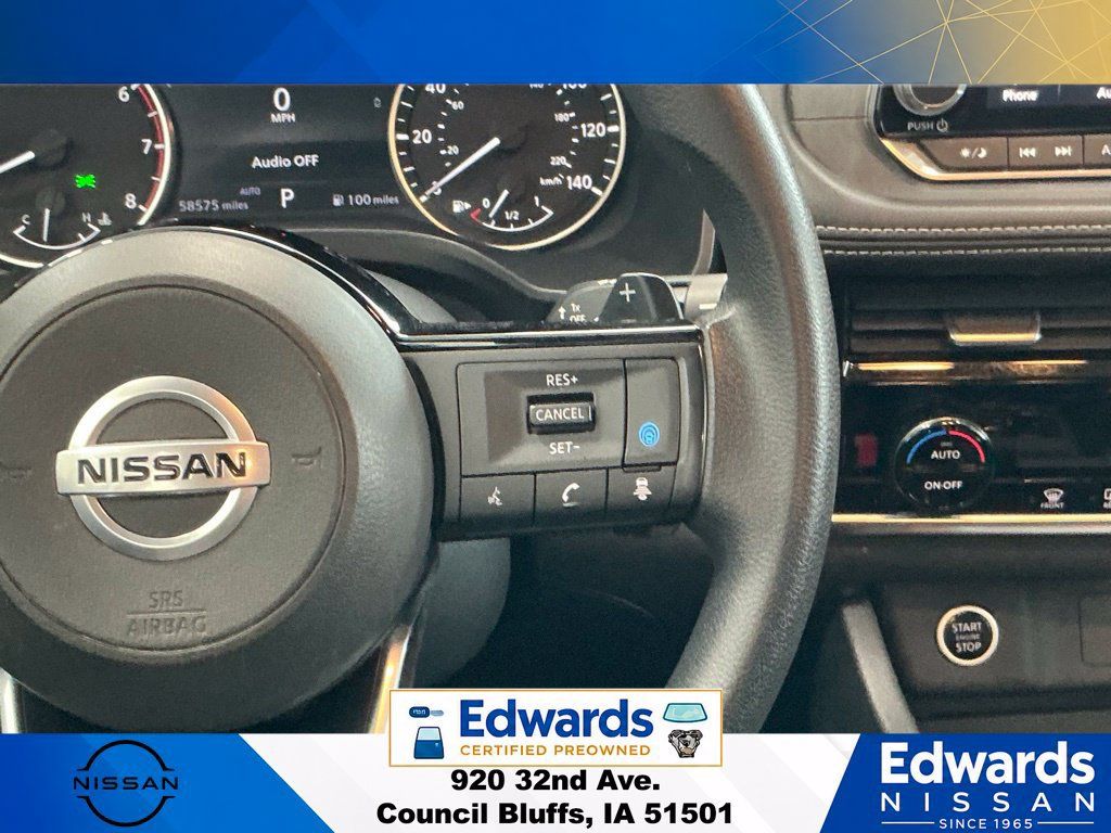 Used 2021 Nissan Rogue SV AWD/4WD image 17