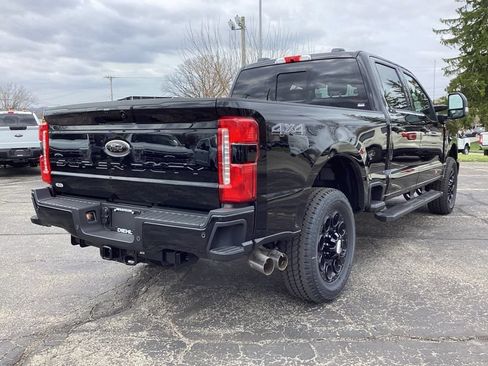 New 2026 Ford F250 Lariat w/ Black Appearance Package AWD/4WD image 10