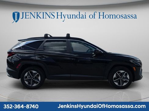 New 2026 Hyundai Tucson SEL FWD image 2