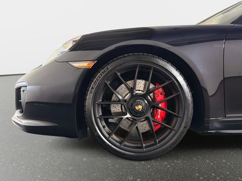 Used 2019 Porsche 911 Targa 4 GTS AWD/4WD image 18