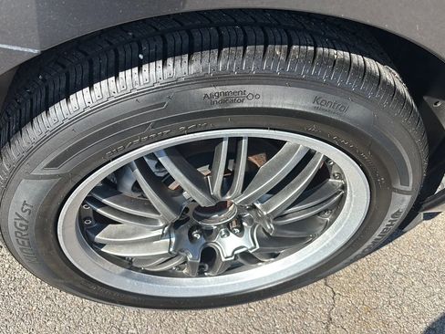 Used 2013 MAZDA MAZDA3 i Touring image 21