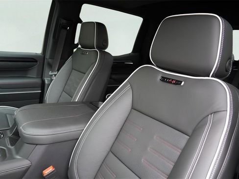 New 2026 GMC Sierra 1500 AT4X image 13