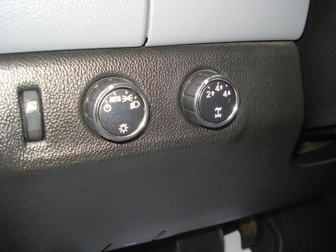 Used 2016 Chevrolet Colorado W/T w/ WT Convenience Package AWD/4WD image 27