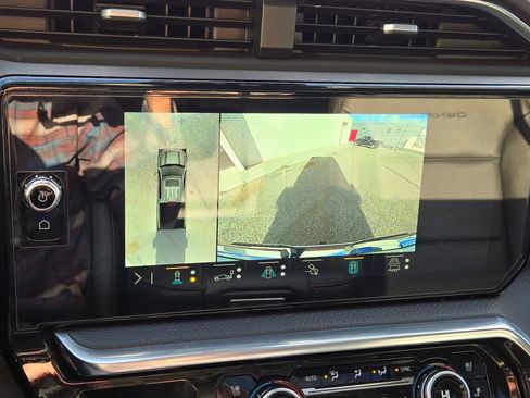 Used 2023 GMC Sierra 1500 Denali w/ Denali Reserve Package image 18