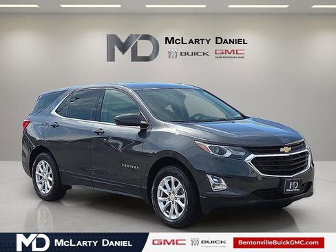 Certified 2020 Chevrolet Equinox LT AWD/4WD image 1