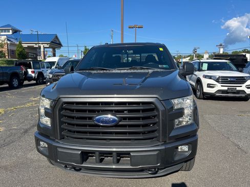 Used 2016 Ford F150 XLT w/ Equipment Group 302A Luxury AWD/4WD image 2