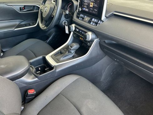 Used 2025 Toyota RAV4 LE image 16