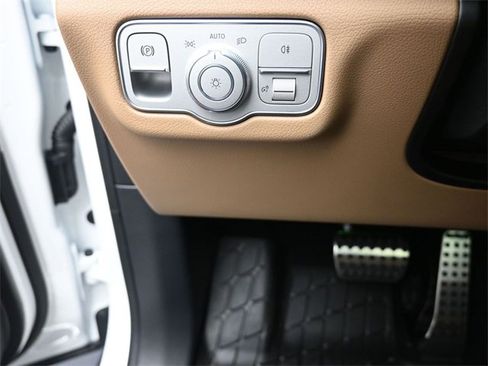 New 2026 Mercedes-Benz GLS 450 4MATIC image 16