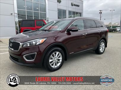 Used 2016 Kia Sorento LX w/ LX Convenience Package