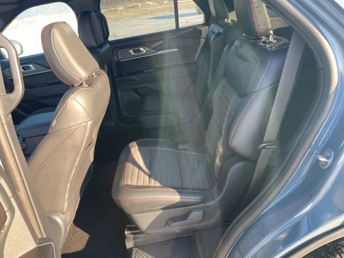 Certified 2025 Ford Explorer ST-Line w/ Premium Package image 16