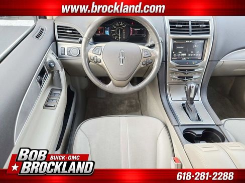 Used 2011 Lincoln MKX 2WD w/ 101A Rapid Spec Order Code image 11