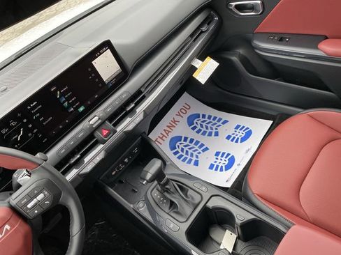 New 2025 Kia K4 GT-Line w/ GT-Line Premium Package image 22