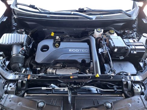 Used 2022 Chevrolet Equinox RS w/ RS Leather Package image 24