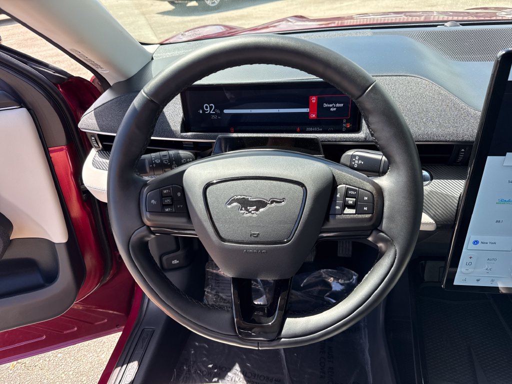 Certified 2025 Ford Mustang Mach-E Premium AWD/4WD image 15