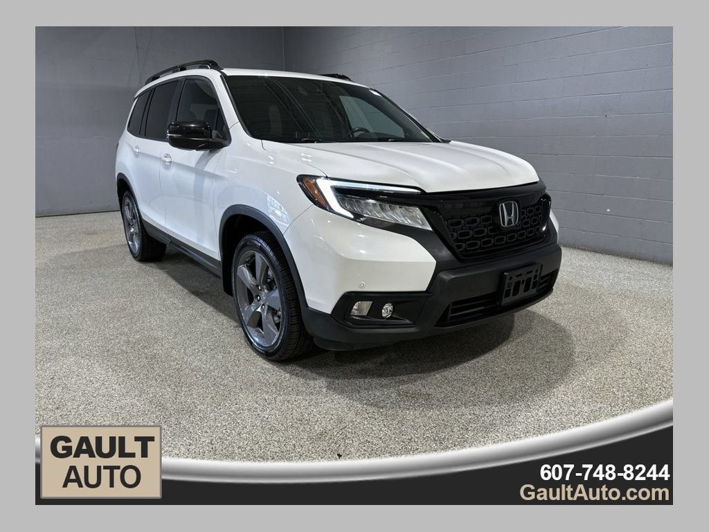 Used 2019 Honda Passport Touring image 1