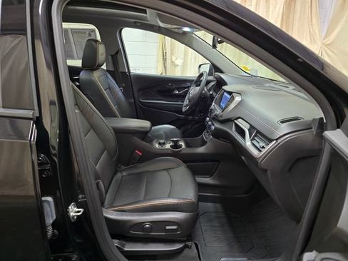 Used 2024 GMC Terrain AT4 w/ Infotainment Package II AWD/4WD image 40