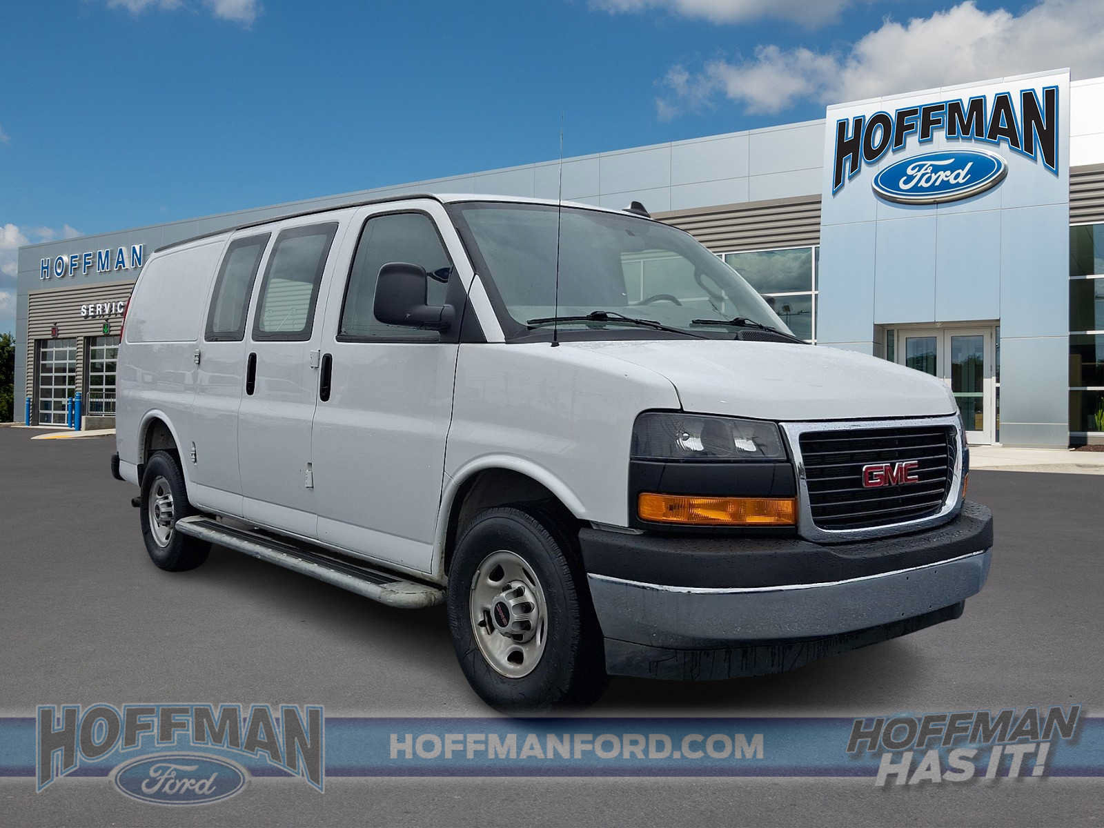 Used 2025 GMC Savana 2500 w/ Driver Convenience Package RWD image 1