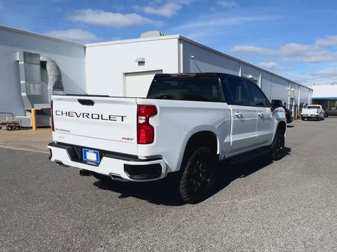 Used 2024 Chevrolet Silverado 1500 RST w/ Z71 Off-Road Package image 8