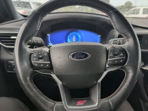 Used 2022 Ford Explorer ST w/ Equipment Group 401A AWD/4WD image 15