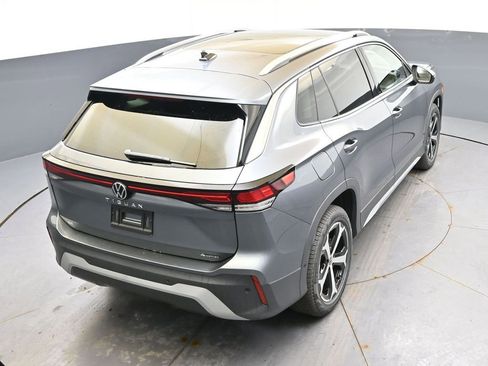 New 2026 Volkswagen Tiguan SE image 49