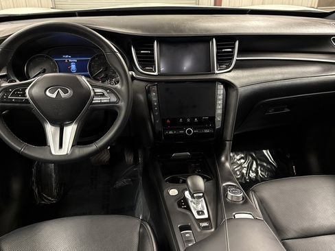Used 2022 INFINITI QX50 Luxe w/ Appearance Package image 18