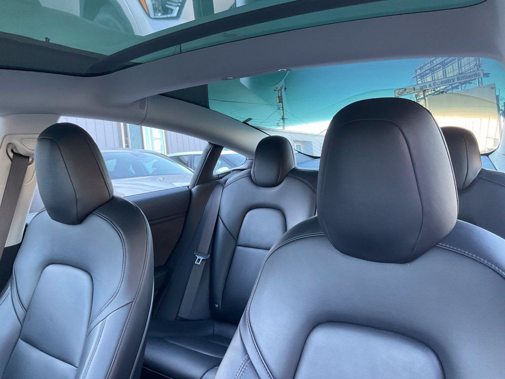 Used 2018 Tesla Model 3 Performance AWD/4WD image 18