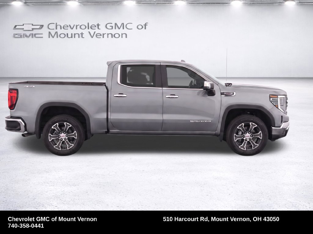 Used 2025 GMC Sierra 1500 SLT AWD/4WD image 40