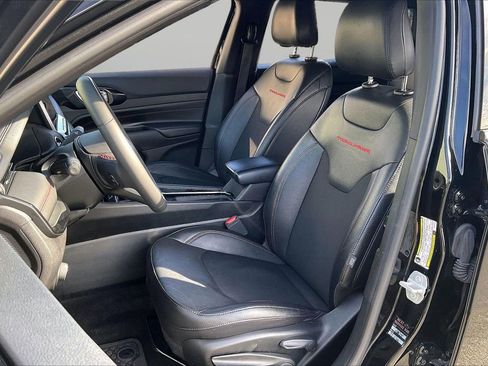 Used 2024 Jeep Compass Trailhawk image 21