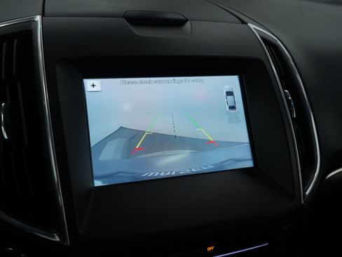 Used 2017 Ford Edge Titanium w/ Equipment Group 301A image 22