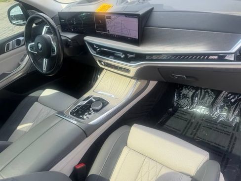 Certified 2024 BMW X7 M60i w/ Climate Comfort Package AWD/4WD image 30