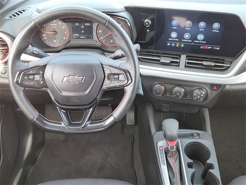 Certified 2024 Chevrolet Trax RS w/ Driver Confidence Package image 25