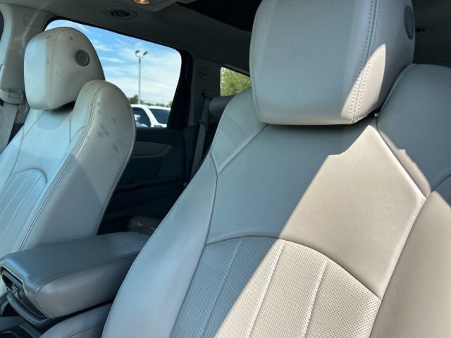 Used 2014 Chevrolet Traverse LTZ AWD/4WD image 44