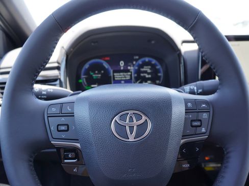 New 2026 Toyota Camry XSE AWD/4WD image 22
