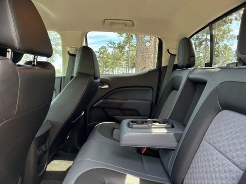 Used 2017 Chevrolet Colorado Z71 image 22