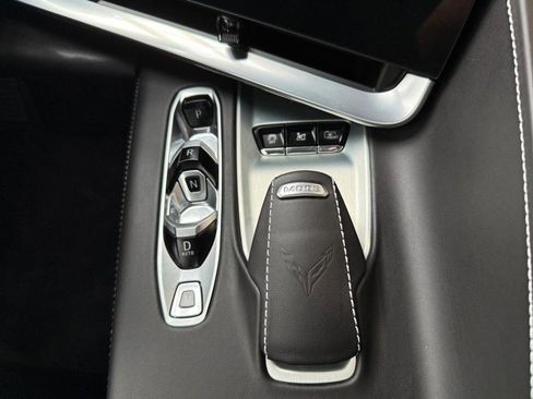 Used 2024 Chevrolet Corvette Stingray Premium Conv w/ Battery Protection Package image 11