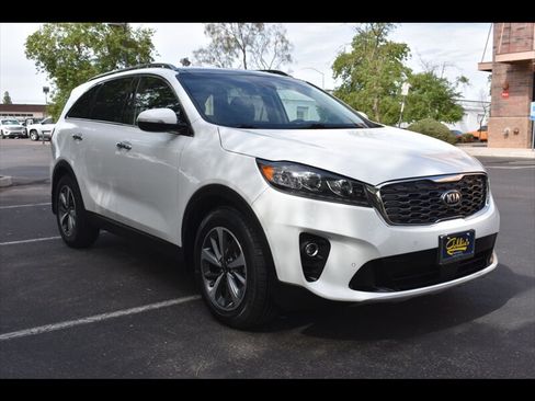 Used 2019 Kia Sorento EX w/ EX Touring Package FWD image 2