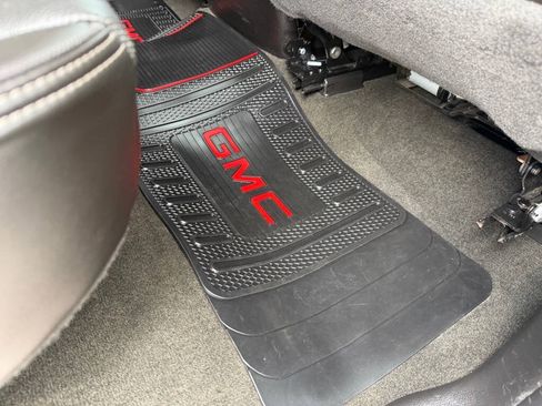 Used 2018 GMC Sierra 2500 Denali AWD/4WD image 54