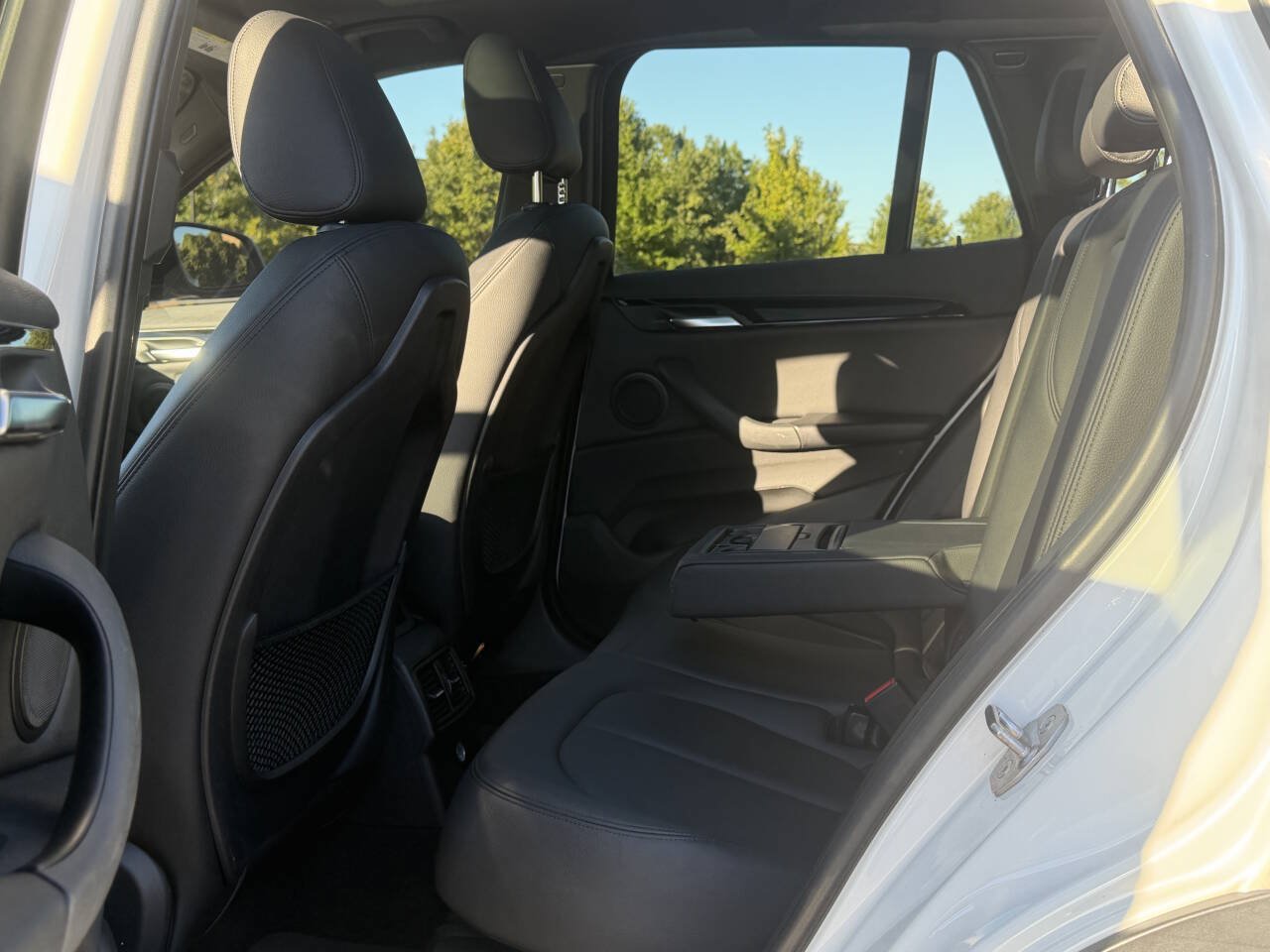 Used 2017 BMW X1 xDrive28i AWD/4WD image 11