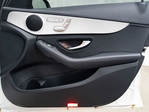 Used 2021 Mercedes-Benz C 300 Sedan image 27