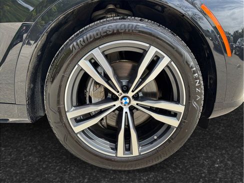 Used 2023 BMW X7 xDrive40i AWD/4WD image 13