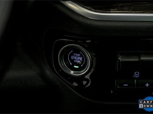 Used 2022 Chevrolet Silverado 1500 RST image 18