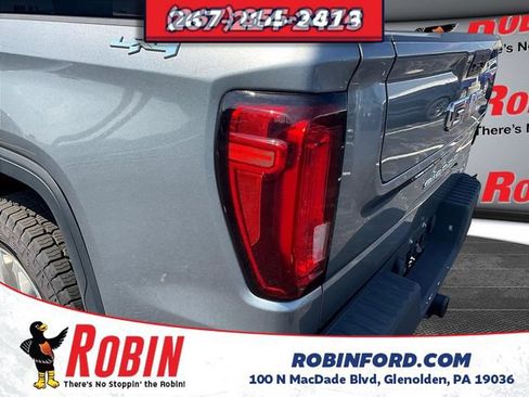 Used 2022 GMC Sierra 1500 SLT AWD/4WD image 26