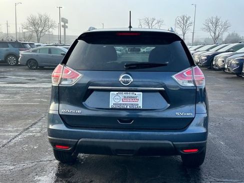 Used 2015 Nissan Rogue SV w/ SV Premium Package image 5