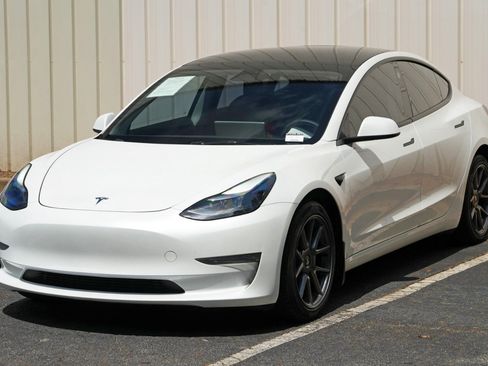 Used 2023 Tesla Model 3 Standard Range RWD image 50