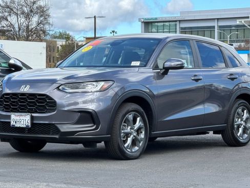 Certified 2026 Honda HR-V LX image 7